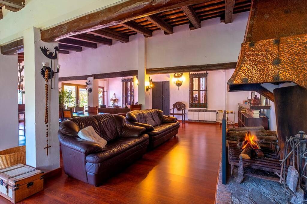 Casa Rural Mas Del Gall - Casa Nova, Barcelona Villa Tordera Luaran gambar