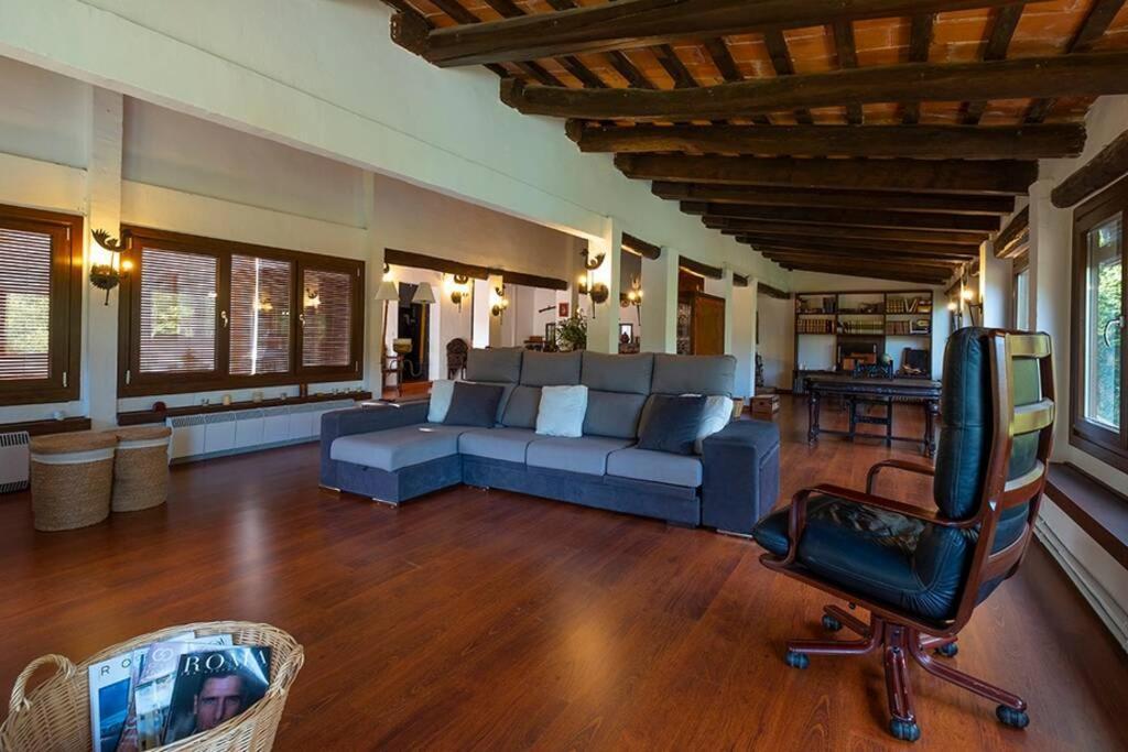 Casa Rural Mas Del Gall - Casa Nova, Barcelona Villa Tordera Luaran gambar